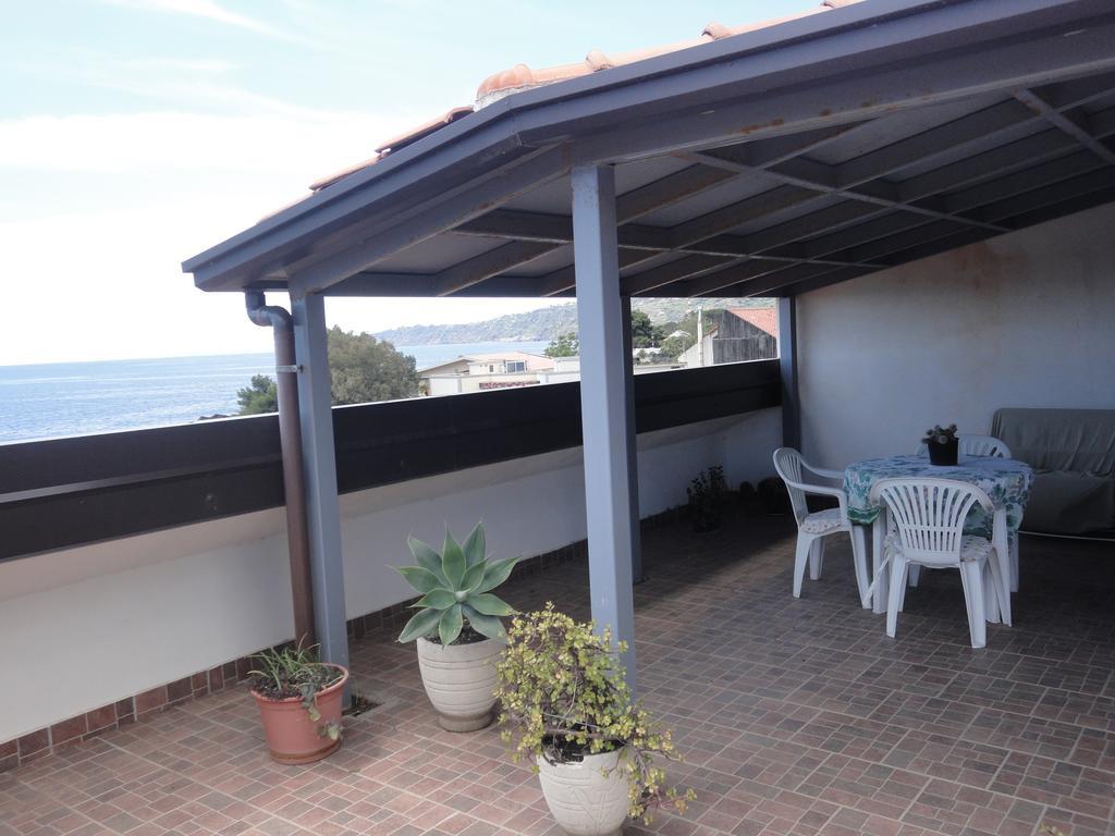 Appartamento Sul Mare Acireale Exterior photo
